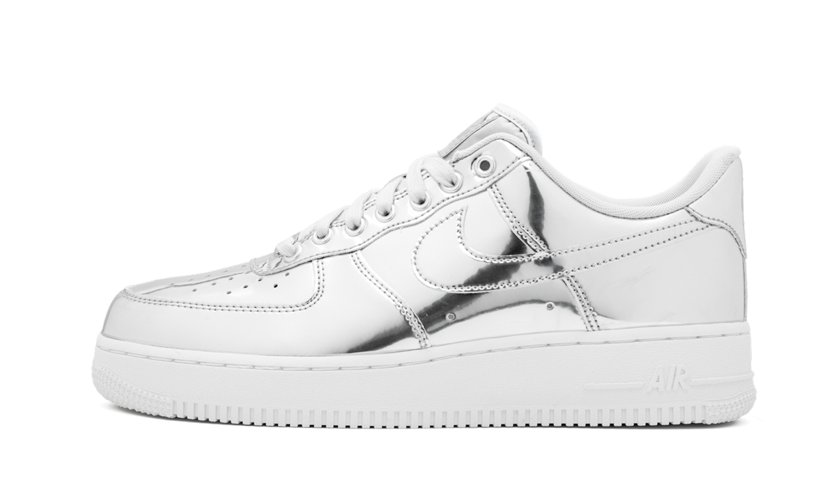 Overkicks - Nike Air Force 1 Low Metallic Chrome (CQ6566-001) - vista lateral