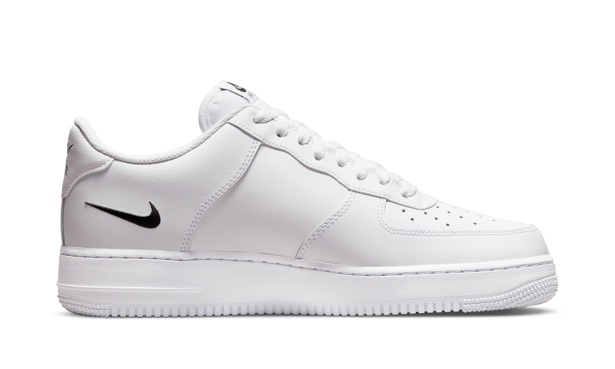 Overkicks - Nike Air Force 1 Low Multi-Swoosh White (DM9096-100) - detalle suela