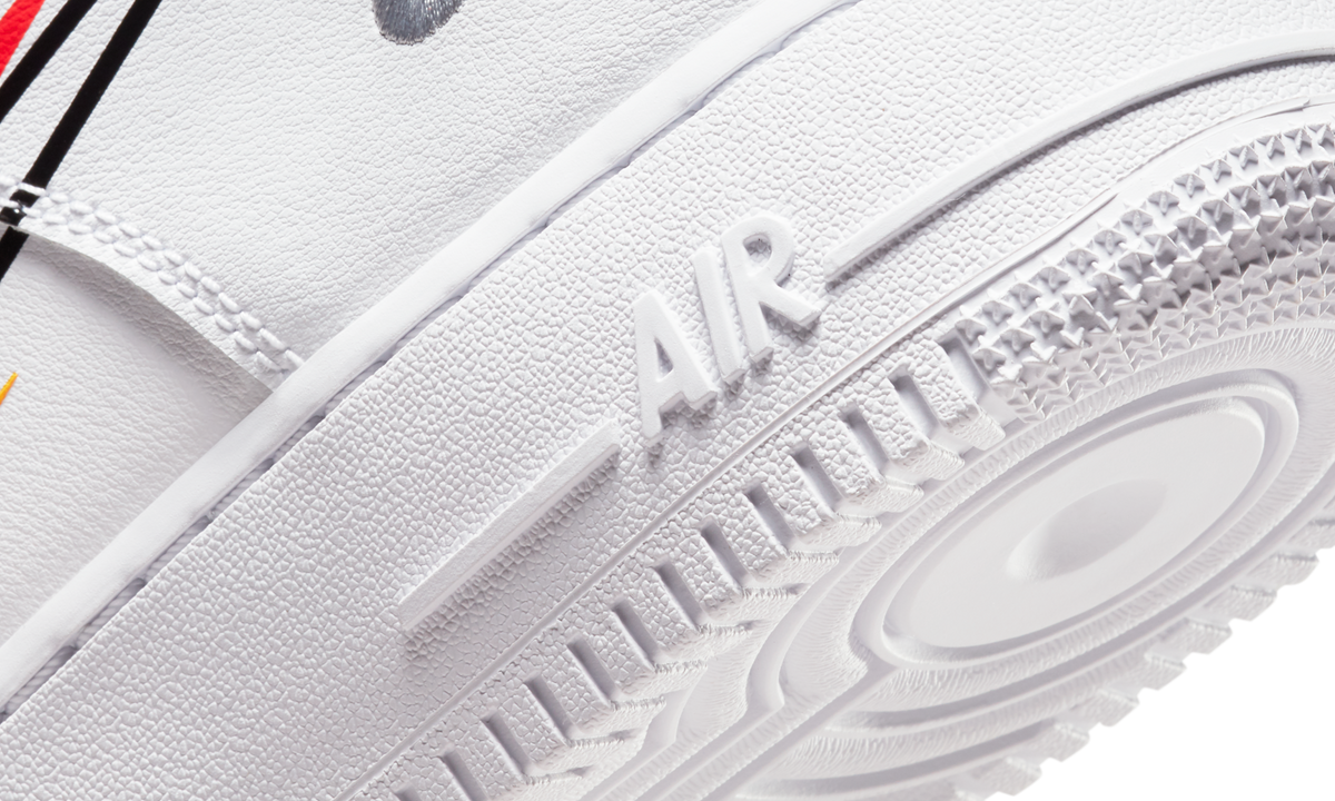 Overkicks - Nike Air Force 1 Low Multi-Swoosh White (DM9096-100) - detalle