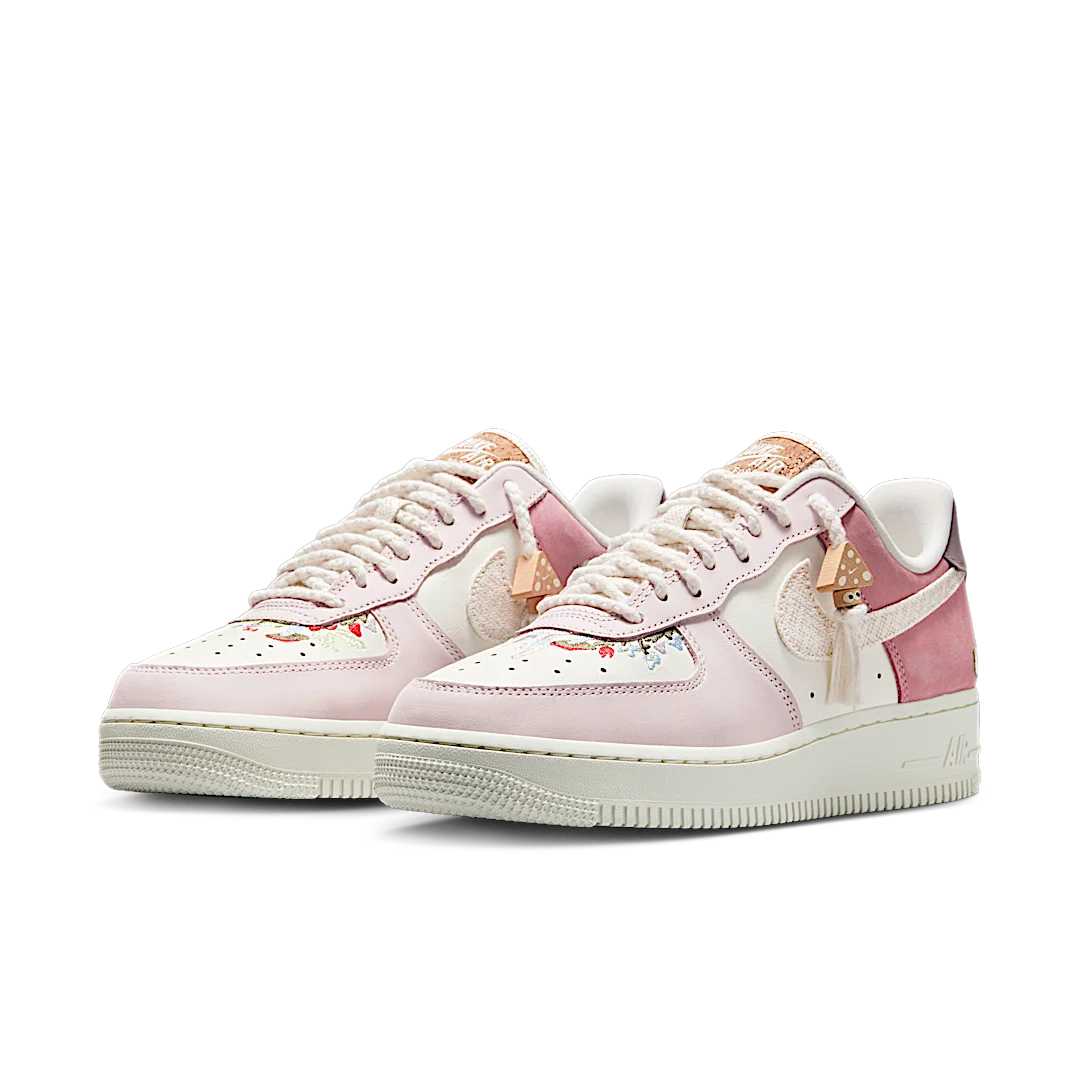Overkicks - Nike Air Force 1 Low Mushroom (IB8874-111) - vista trasera