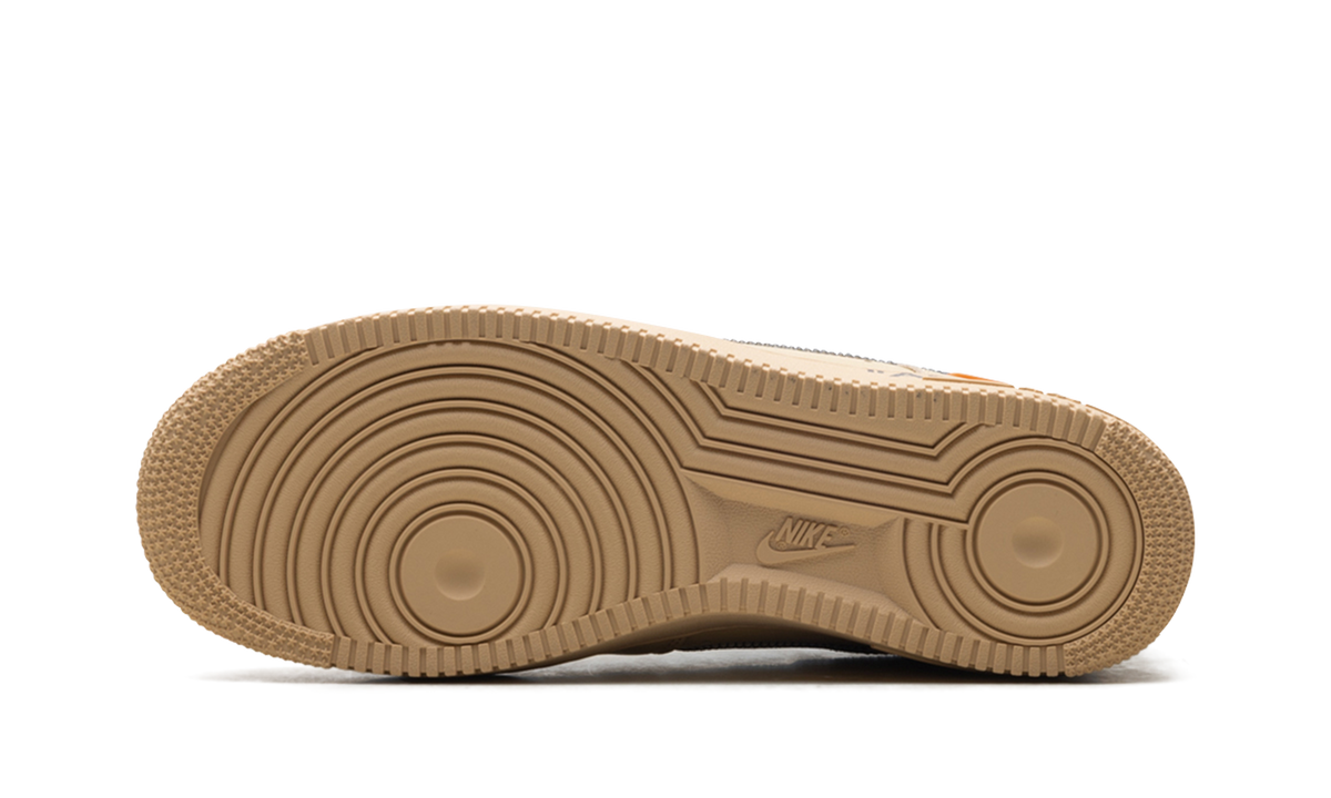 Overkicks - Nike Air Force 1 Low Off-White Sesame (FD6900-200) - detalle suela