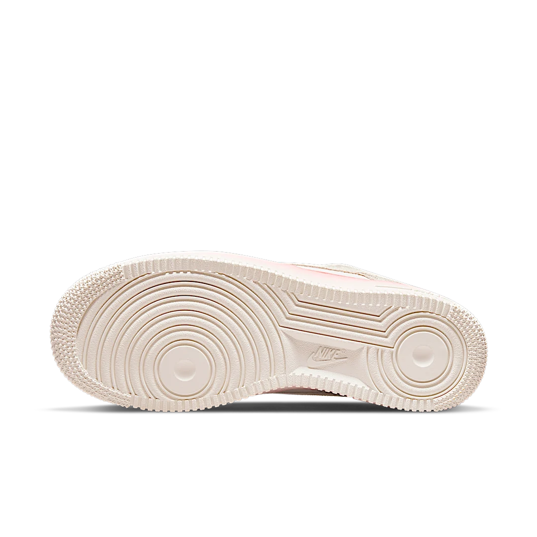 Overkicks - Nike Air Force 1 Low Our Force 1 Snakeskin (DV1031-030) - detalle suela