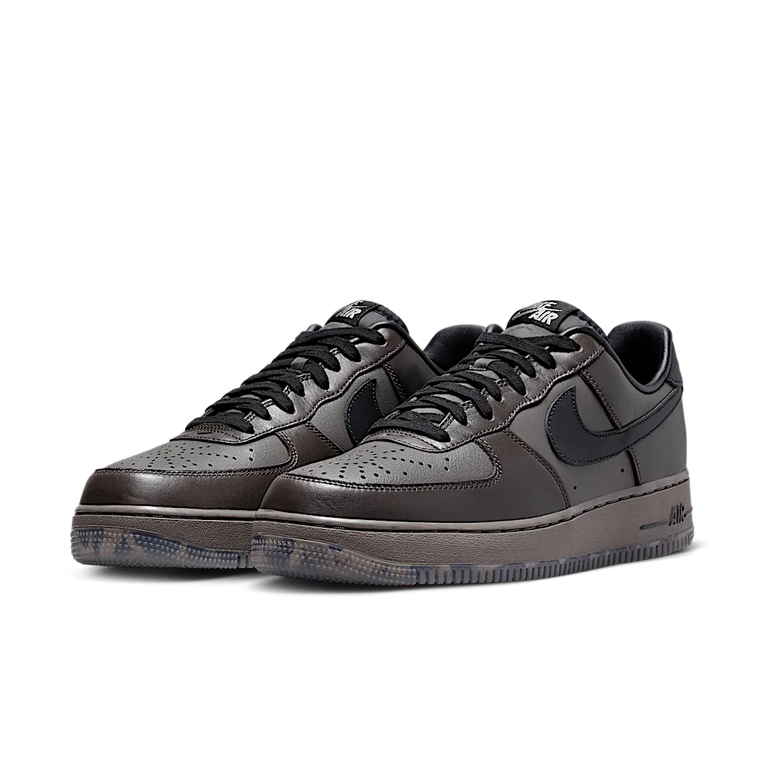 Overkicks - Nike Air Force 1 Low Paris (FZ4167-200) - vista trasera