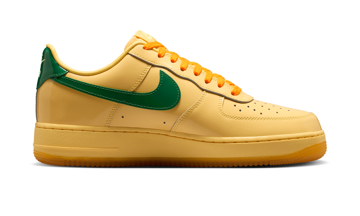 Overkicks - Nike Air Force 1 Low Patent Leather Topaz Gold Pine Green (IO4489-700) - detalle suela