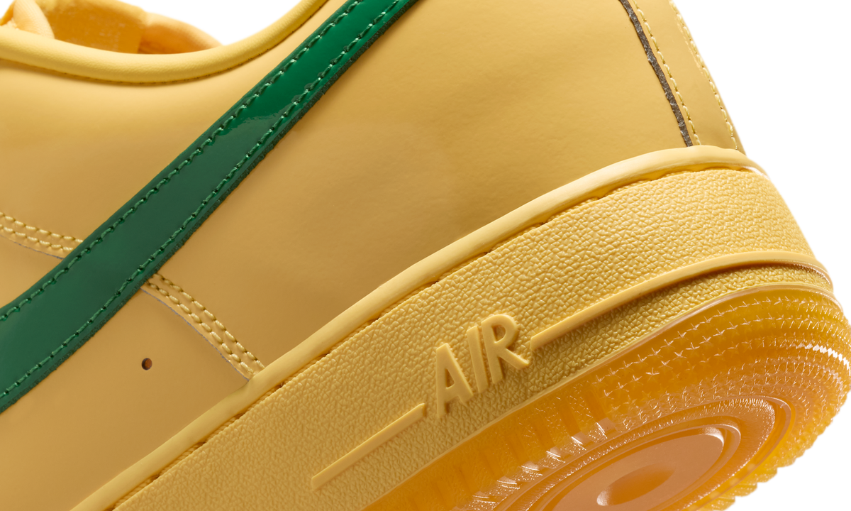 Overkicks - Nike Air Force 1 Low Patent Leather Topaz Gold Pine Green (IO4489-700) - detalle