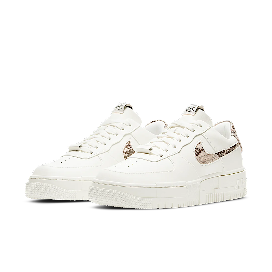 Overkicks - Nike Air Force 1 Low Pixel SE Snake (CV8481-101) - vista trasera