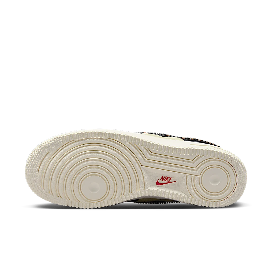 Overkicks - Nike Air Force 1 Low Premium Goods The Sophia (DV2957-001) - detalle suela