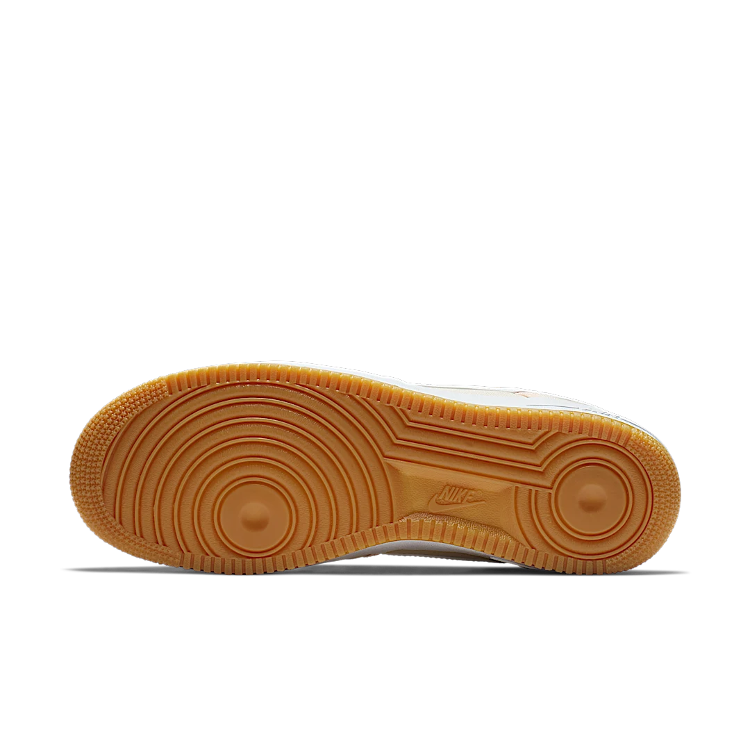 Overkicks - Nike Air Force 1 Low Premium Light Cream Gum (CI9349-200) - detalle suela