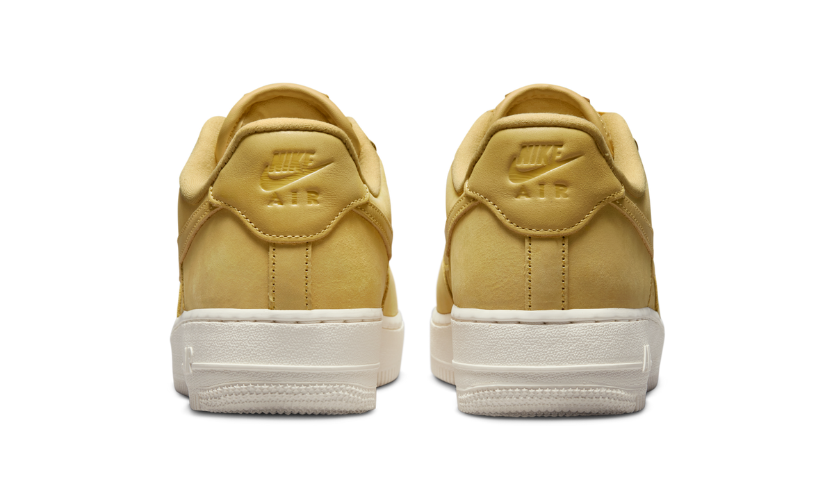 Overkicks - Nike Air Force 1 Low Premium Saturn Gold (DR9503-700) - detalle talón