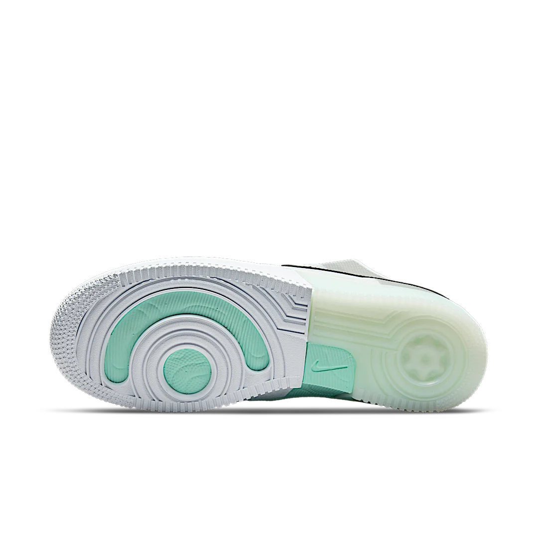 Overkicks - Nike Air Force 1 Low React Mint Foam (DM0573-001) - detalle suela