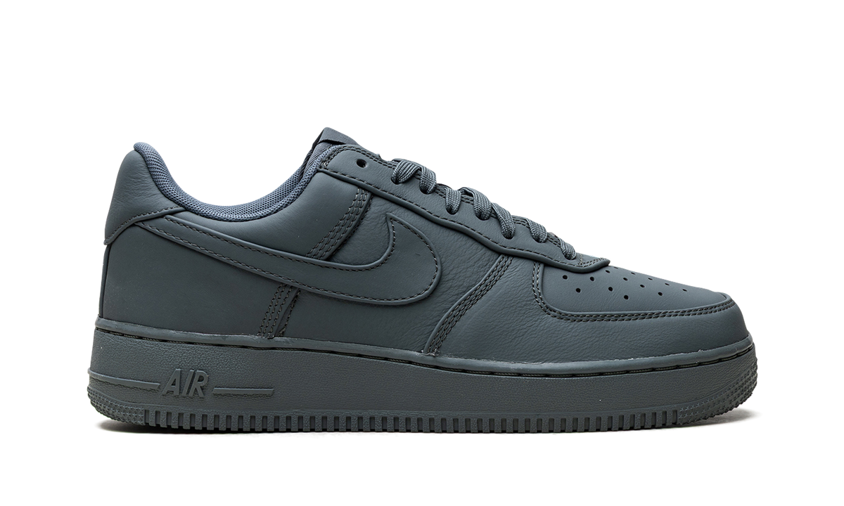 Overkicks - Nike Air Force 1 Low Retro Premium Bomber Grey (IM3078-002) - detalle talón