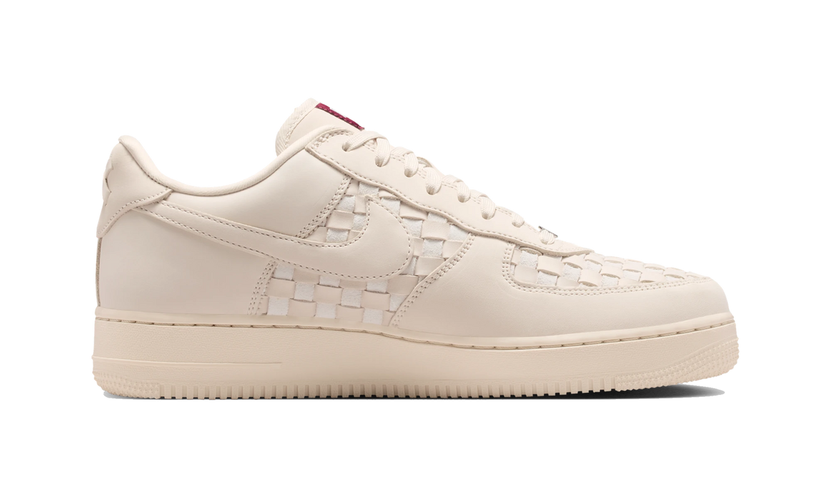 Overkicks - Nike Air Force 1 Low Retro Premium Woven Sanddrift Pale Ivory (IM5755-100) - detalle suela