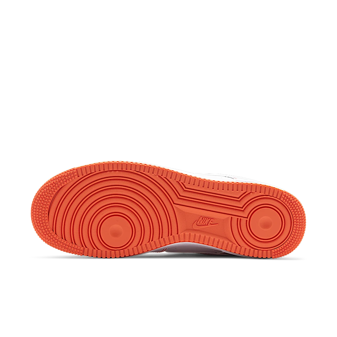 Overkicks - Nike Air Force 1 Low Rucker Park (2020) (CT2585-100) - detalle suela
