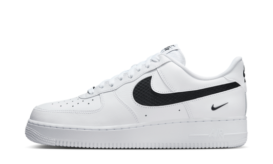 Overkicks - Nike Air Force 1 Low SE Nylon Swoosh White Black (IH4452-100) - vista lateral