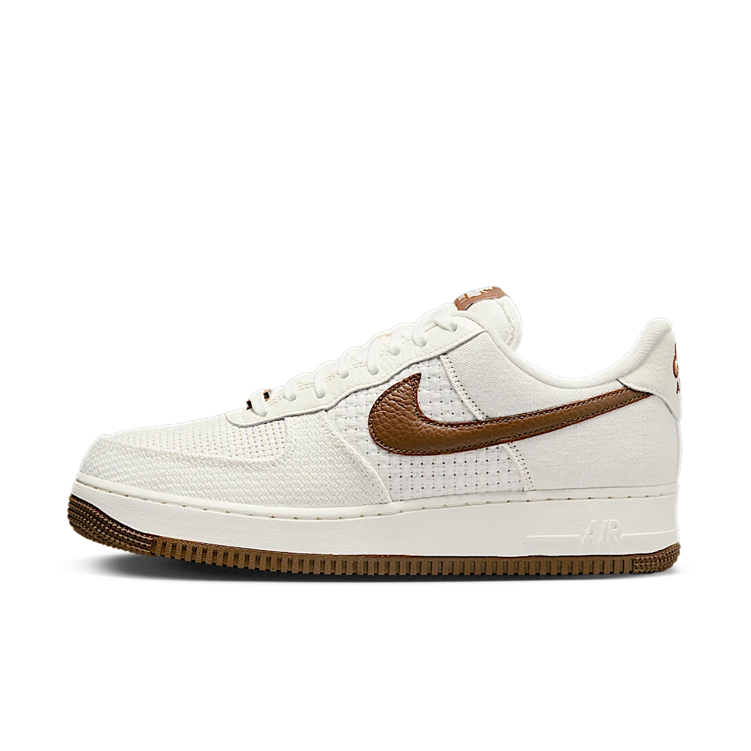 Overkicks - Nike Air Force 1 Low SNKRS Day 5th Anniversary (DX2666-100) - vista lateral