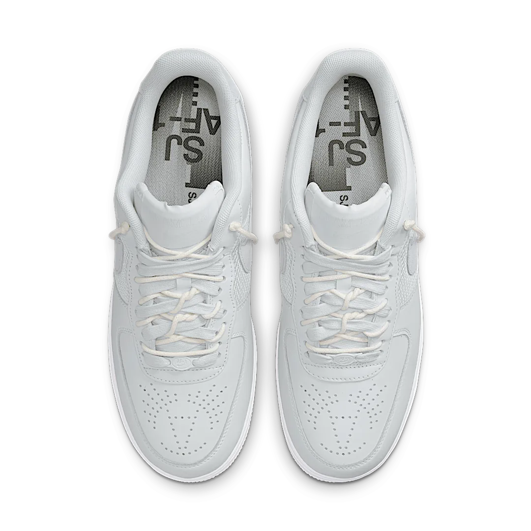 Overkicks - Nike Air Force 1 Low SP Slam Jam White (DX5590-100) - par completo
