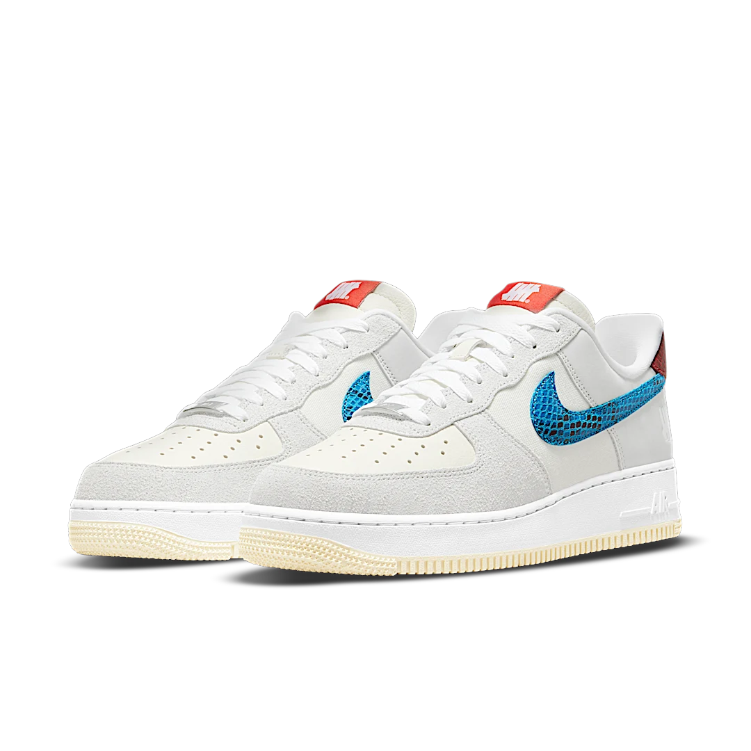 Overkicks - Nike Air Force 1 Low SP Undefeated 5 On It Dunk vs. AF1 (DM8461-001) - vista trasera