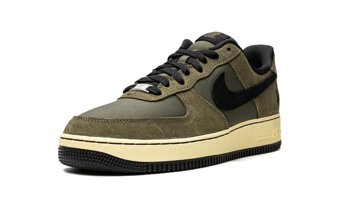 Overkicks - Nike Air Force 1 Low SP Undefeated Ballistic Dunk vs. AF1 (DH3064-300) - detalle suela