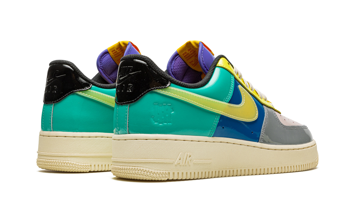 Overkicks - Nike Air Force 1 Low SP Undefeated Multi-Patent Community (DV5255-001) - par completo