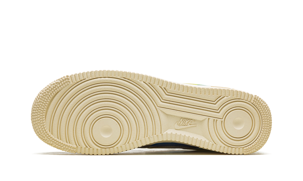 Overkicks - Nike Air Force 1 Low SP Undefeated Multi-Patent Community (DV5255-001) - vista superior