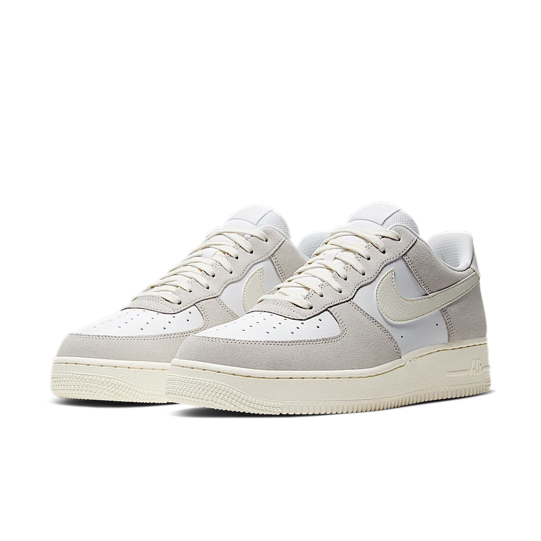 Overkicks - Nike Air Force 1 Low Sail Platinum Tint (CW7584-100) - vista trasera