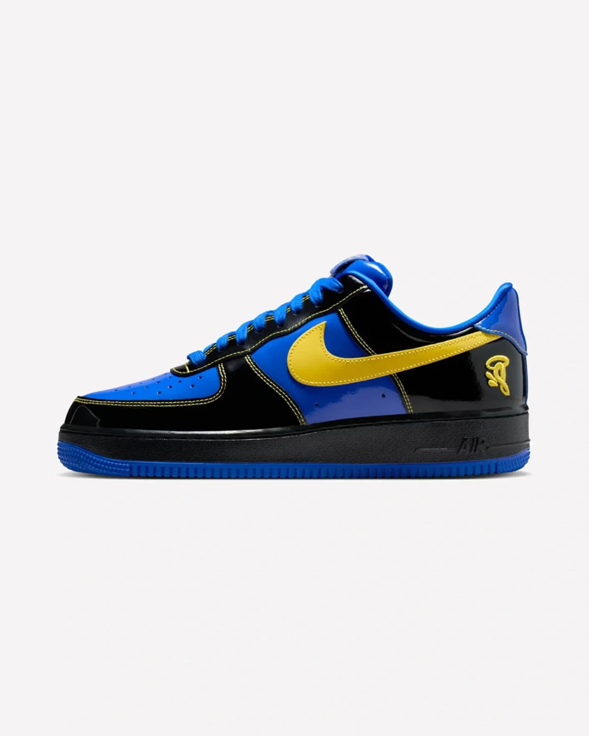 Overkicks - Nike Air Force 1 Low Syna Central Cee Black Optic Yellow (Friends & Family) (IQ1402-010) - vista lateral