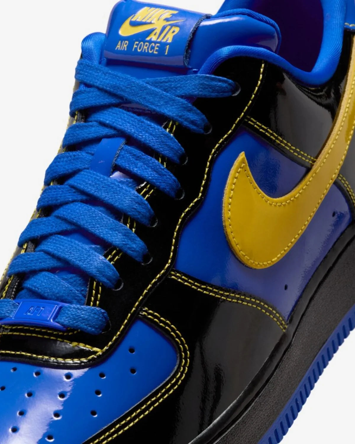 Overkicks - Nike Air Force 1 Low Syna Central Cee Black Optic Yellow (Friends & Family) (IQ1402-010) - imagen 6