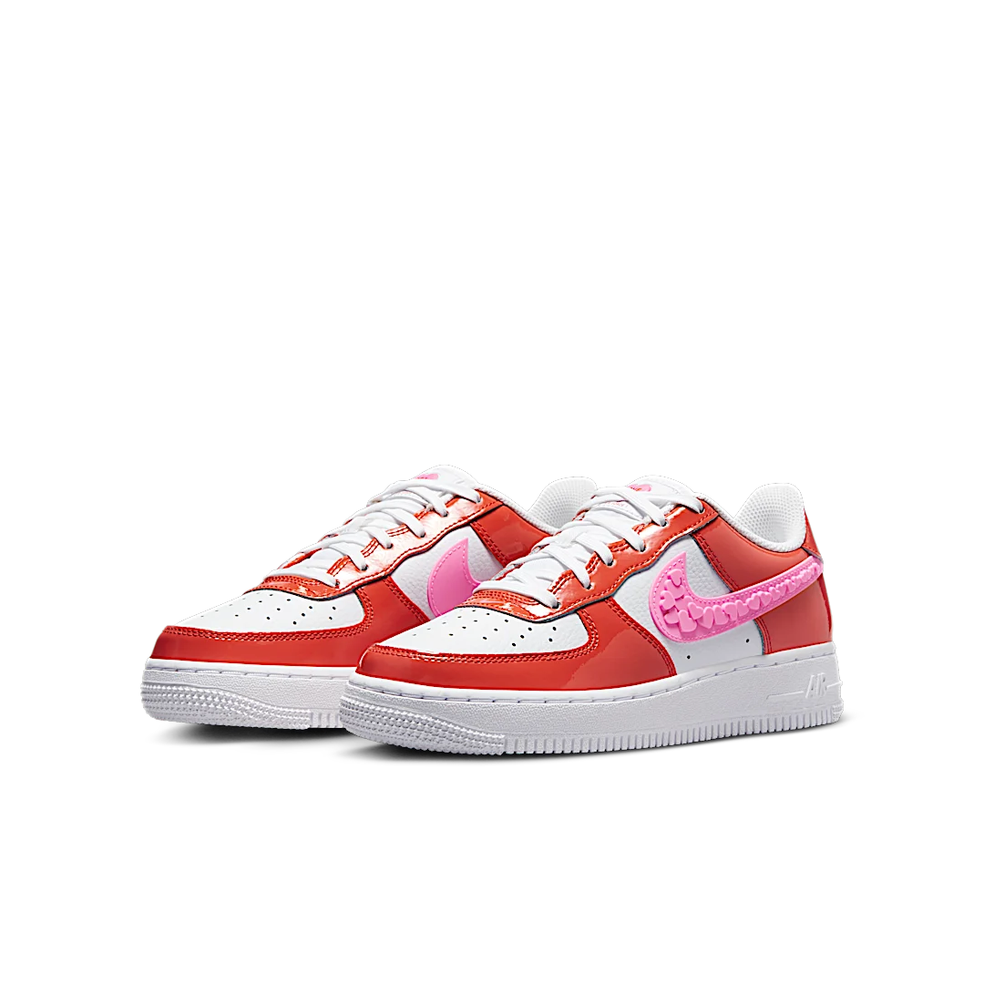 Overkicks - Nike Air Force 1 Low Valentines Day (2023) (FD1031-600) - vista trasera