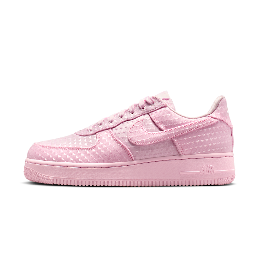 Overkicks - Nike Air Force 1 Low Valentines Day Pink Foam (2026) (IQ9965-601) - vista lateral