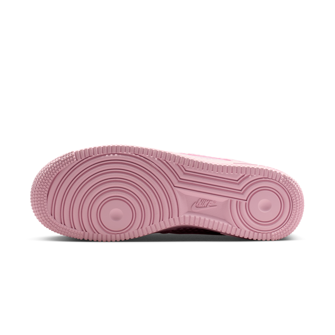 Overkicks - Nike Air Force 1 Low Valentines Day Pink Foam (2026) (IQ9965-601) - detalle suela