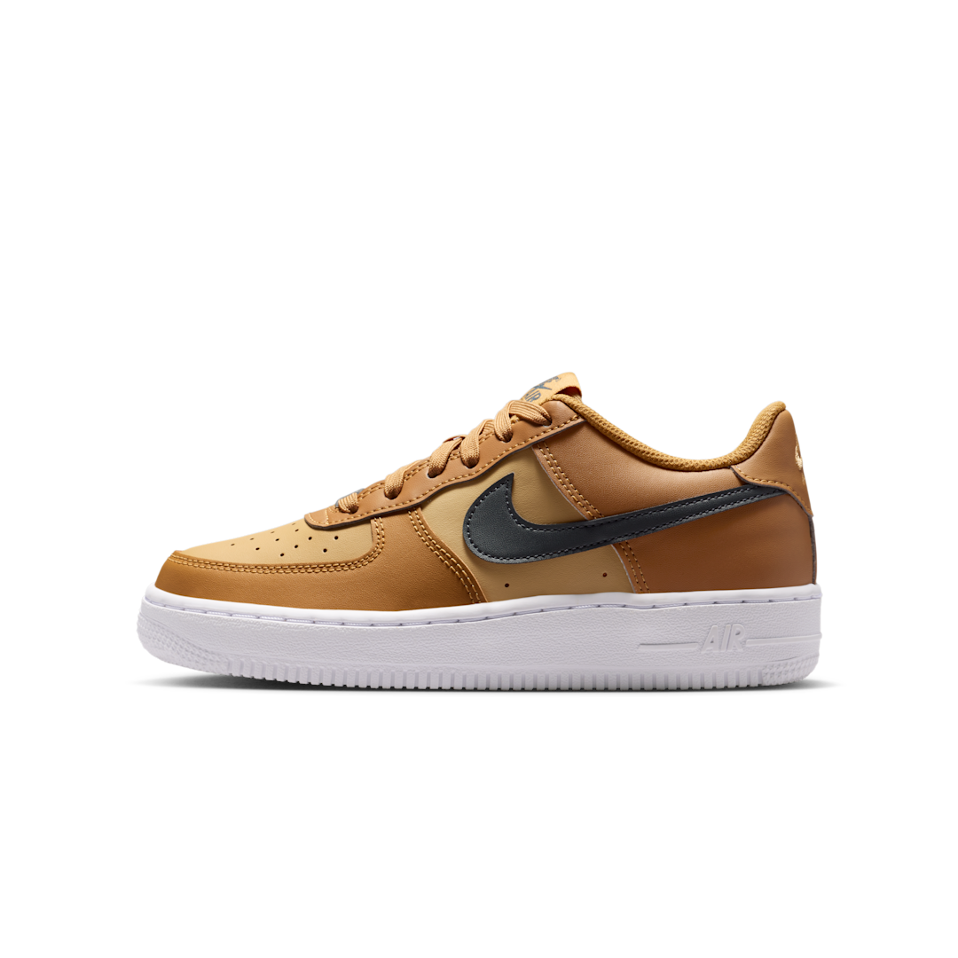 Overkicks - Nike Air Force 1 Low Wheat Club Gold White Anthracite (GS) (CT3839-700) - vista lateral