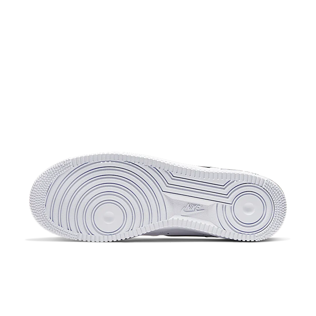 Overkicks - Nike Air Force 1 Low White Black (2020) (CJ0952-100) - detalle suela