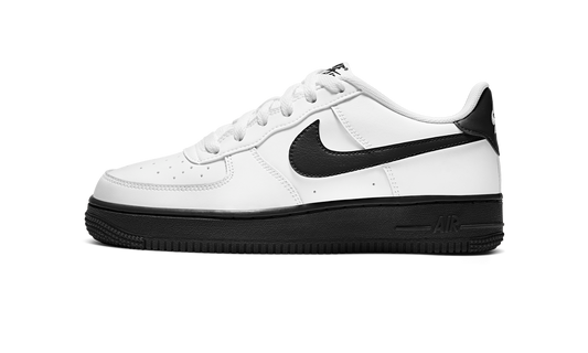 Overkicks - Nike Air Force 1 Low White Black Midsole (CV7663-101) - vista lateral