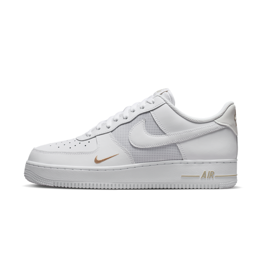 Overkicks - Nike Air Force 1 Low White Desert Khaki Mini Swoosh (IO1283-100) - vista lateral