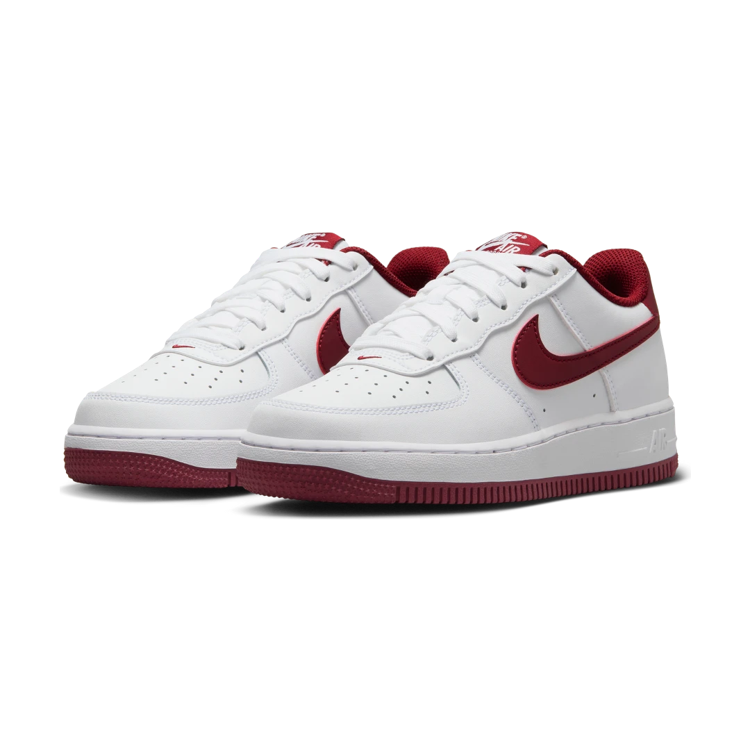 Overkicks - Nike Air Force 1 Low White Team Red (FV5948-105) - vista trasera
