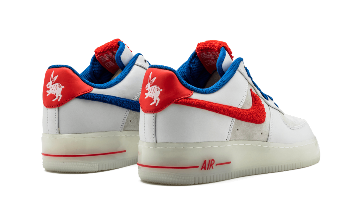 Overkicks - Nike Air Force 1 Low Year of the Rabbit (318988-100) - par completo