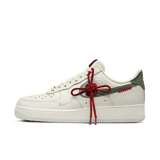 Overkicks - Nike Air Force 1 Low Year of the Snake (HV5979-130) - vista lateral
