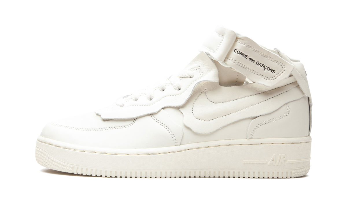 Overkicks - Nike Air Force 1 Mid Comme des Garcons White (DC3601-100) - vista lateral