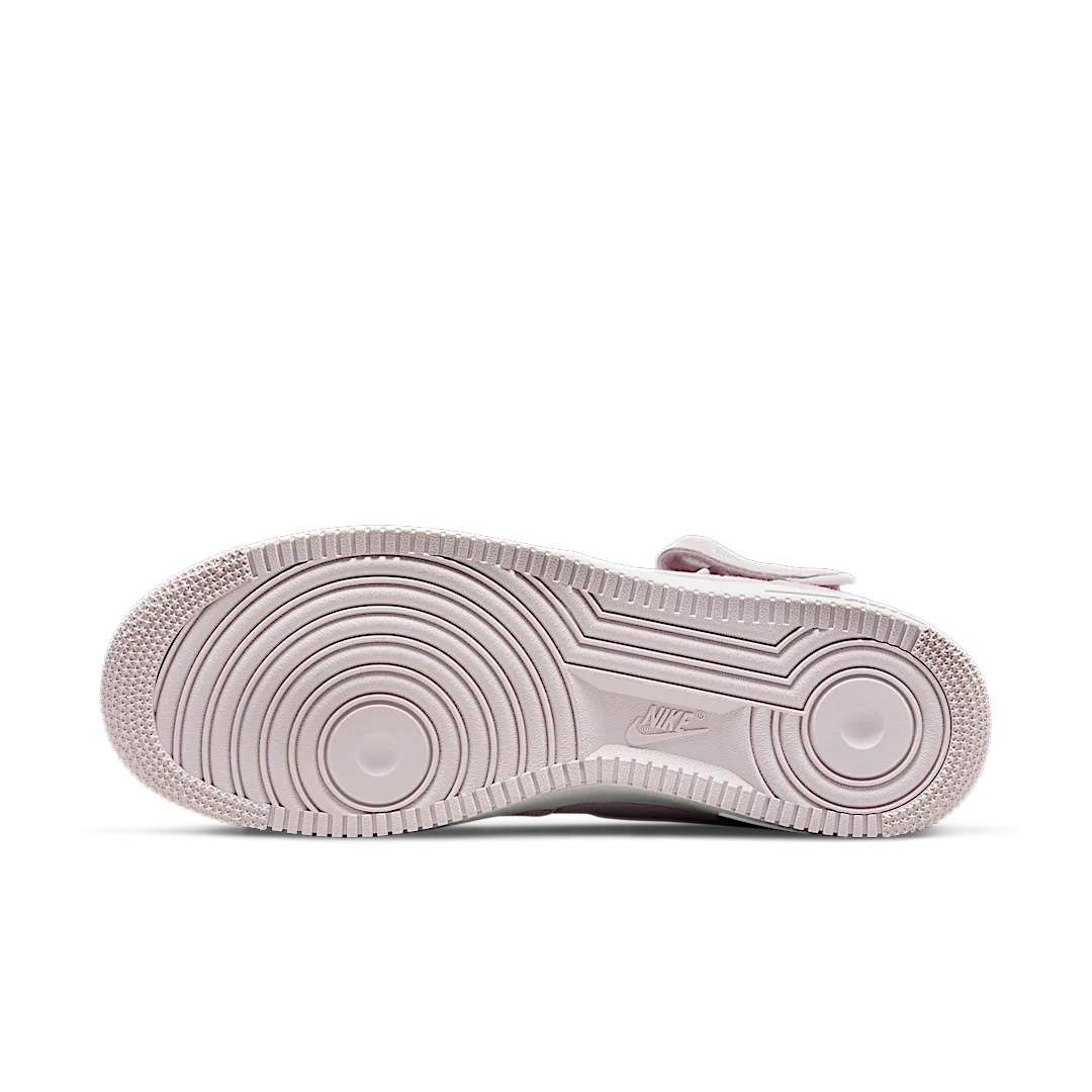 Overkicks - Nike Air Force 1 Mid QS Venice (DM0107-500) - detalle suela