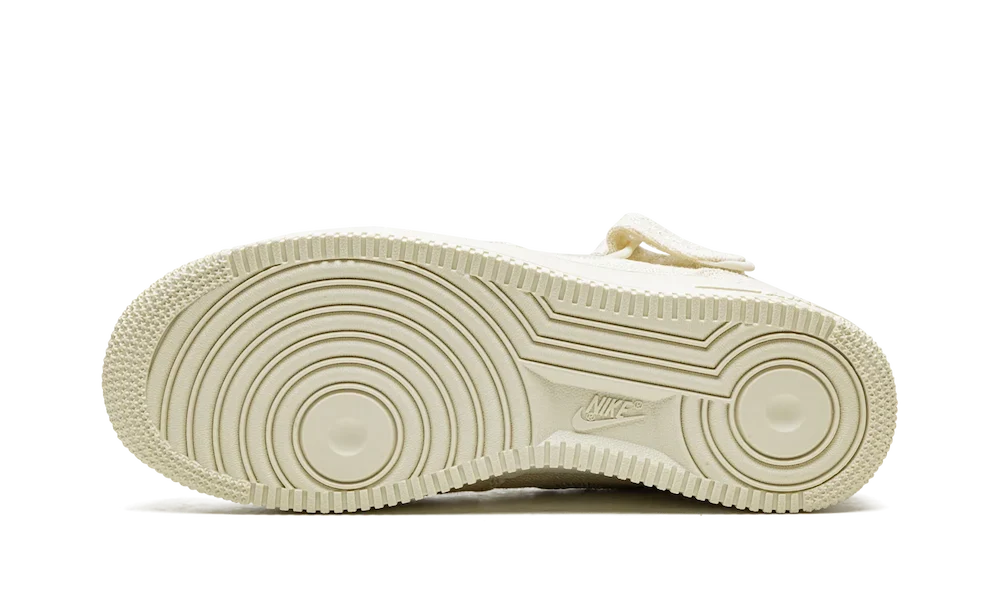 Overkicks - Nike Air Force 1 Mid Stussy Fossil (DJ7841-200) - par completo