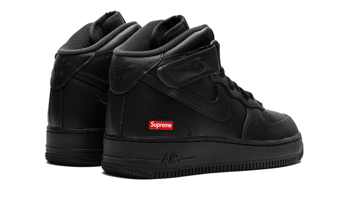 Overkicks - Nike Air Force 1 Mid Supreme Black (FZ8784-001) - par completo