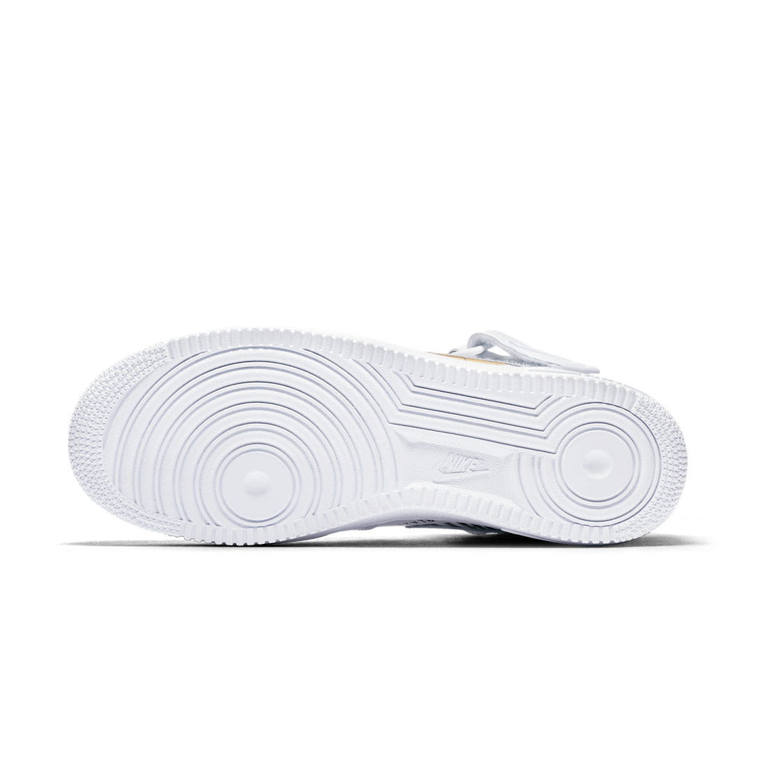 Overkicks - Nike Air Force 1 Mid Supreme NBA White (AQ8017-100) - detalle suela