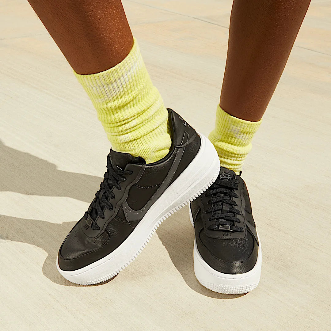 Overkicks - Nike Air Force 1 PLT.AF.ORM Black (DJ9946-001) - detalle suela