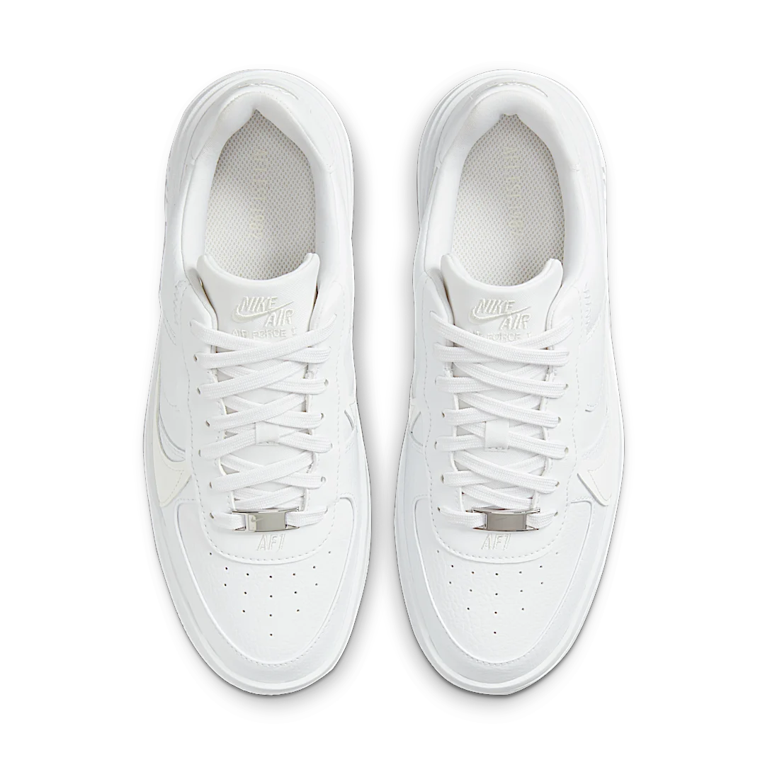 Overkicks - Nike Air Force 1 PLT.AF.ORM Triple White (DJ9946-100) - vista trasera