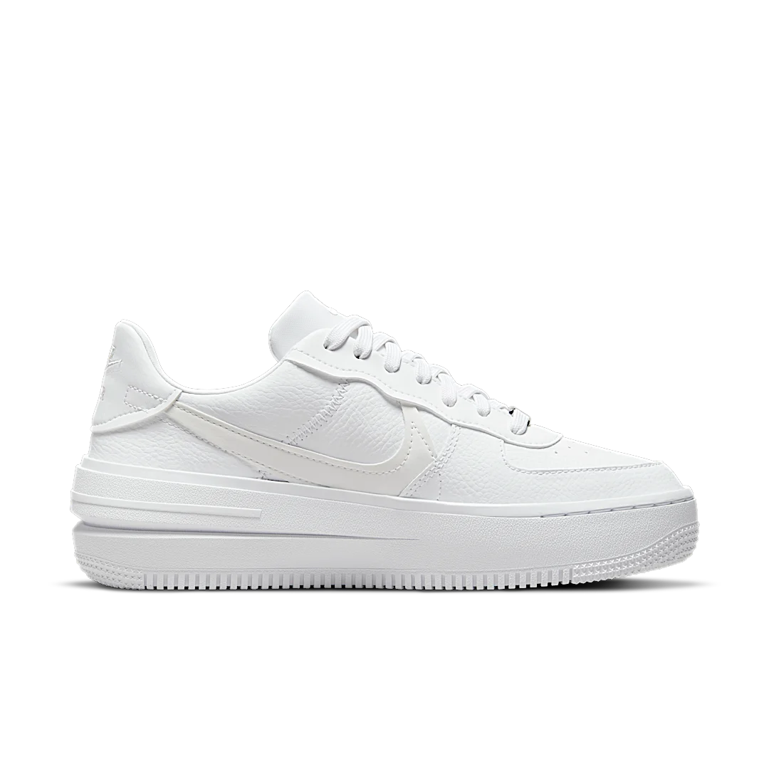 Overkicks - Nike Air Force 1 PLT.AF.ORM Triple White (DJ9946-100) - par completo