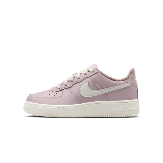 Overkicks - Nike Air Force 1 Particle Rose Sail (GS) (FV5948-601) - vista lateral