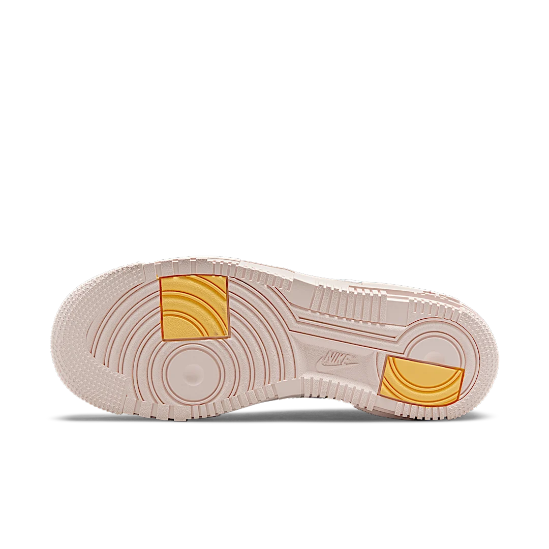 Overkicks - Nike Air Force 1 Pixel Arctic Orange (DM3054-100) - detalle suela
