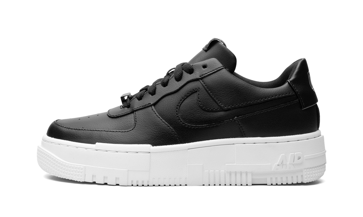 Overkicks - Nike Air Force 1 Pixel Black White (CK6649-001) - detalle