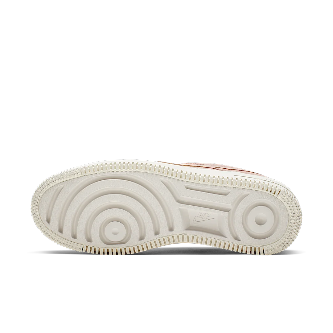Overkicks - Nike Air Force 1 Sage Low Particle Beige (AR5339-201) - detalle suela