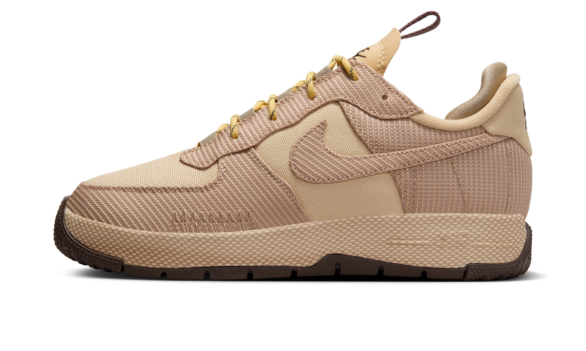 Overkicks - Nike Air Force 1 Wild Low Sesame (FB2348-201) - vista lateral